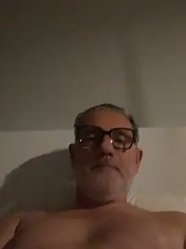 Snapshot of stancock12 chatting on March 2025 04:21:01 AM stancock12 online show from March 2025 04:21:01 AM