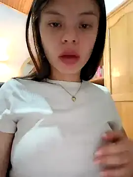 Snapshot of Violeta_12- chatting on June 2026 12:03:01 AM Violeta 12- online show from June 2026 12:03:01 AM