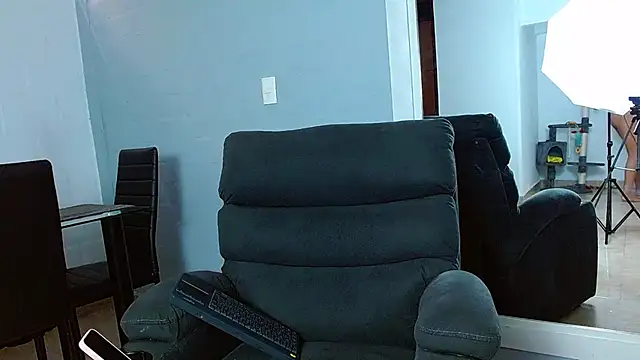 rousebonnett online show from January 2025 07:11:01 PM