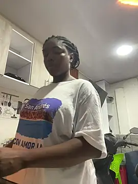 Alessiiaa  online show from July 2026 12:25:02 PM
