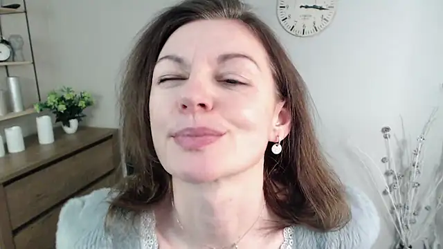 VivianWILD online show from January 2025 10:08:01 AM