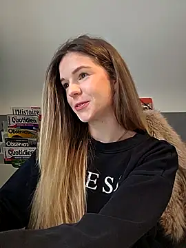 lucie mehott online show from December 2025 08:34:01 AM