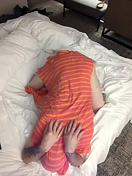 nickybaby online show from October 2025 05:04:02 AM