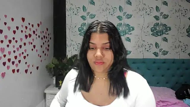 Snapshot of LindaBreeS chatting on March 2025 06:11:02 PM LindaBreeS online show from March 2025 06:11:02 PM
