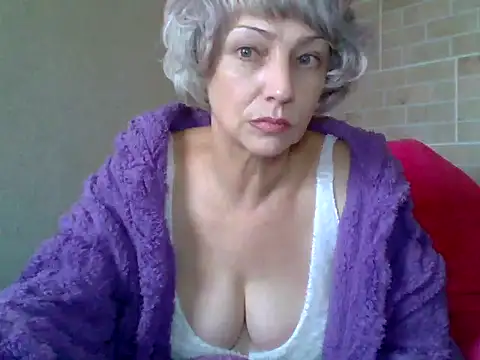 Snapshot of Lorie_Carrie chatting on December 2024 10:48:01 AM Lorie Carrie online show from December 2024 10:48:01 AM