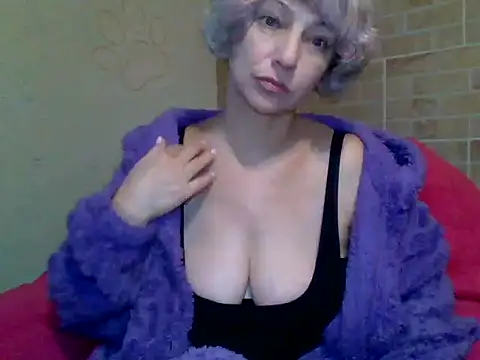 Snapshot of Lorie_Carrie chatting on January 2025 02:02:02 PM Lorie Carrie online show from January 2025 02:02:02 PM