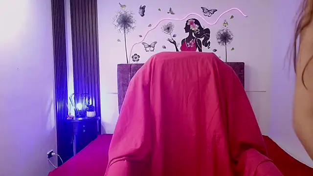 elena detroya online show from November 2025 12:37:02 PM