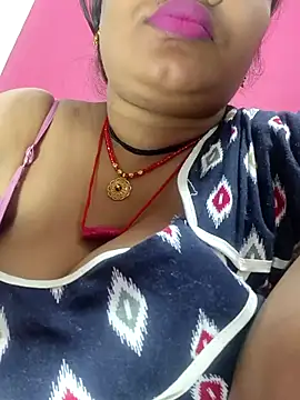 Snapshot of sexychutxxx7 chatting on February 2026 03:18:02 PM sexychutxxx7 online show from February 2026 03:18:02 PM