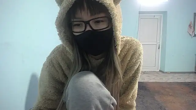 elllaaxx online show from March 2025 11:27:02 AM