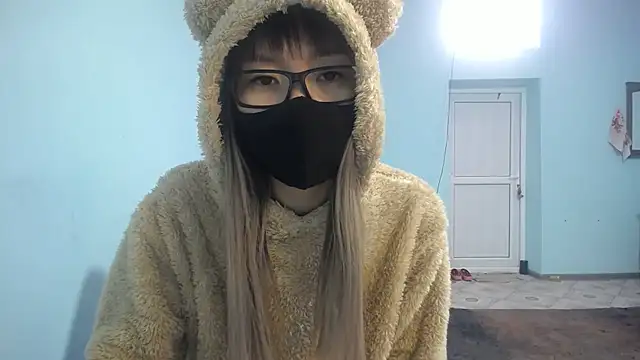 elllaaxx online show from March 2025 04:25:01 AM