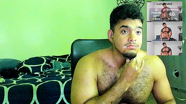 Big furry bear13 online show from March 2025 05:20:01 PM