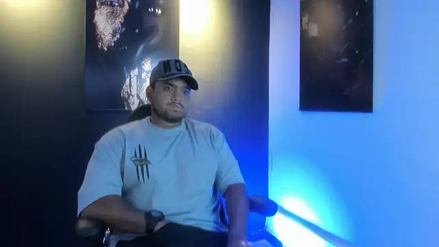 Big furry bear13 online show from October 2025 05:18:01 AM