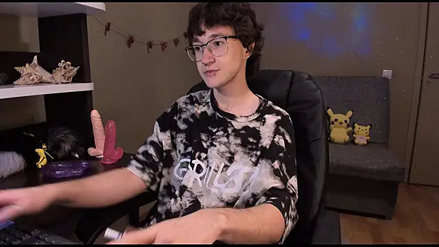 zackstivens online show from January 2025 12:09:01 AM