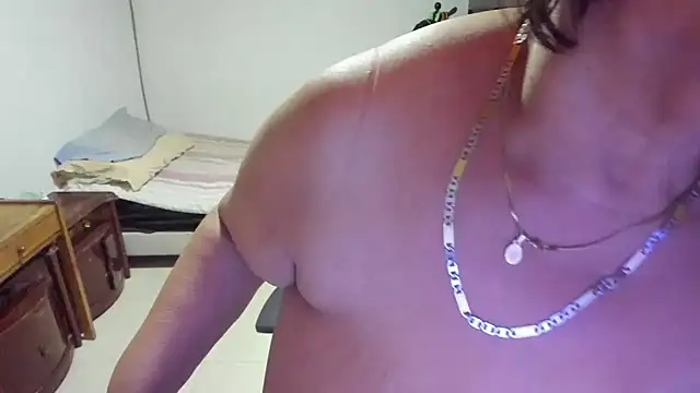 Mrs mommy  online show from February 2025 07:23:02 PM