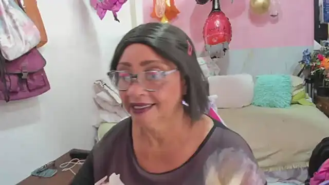 Mrs mommy  online show from April 2026 04:30:02 PM