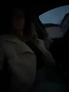 HotXMom online show from March 2025 04:10:01 AM