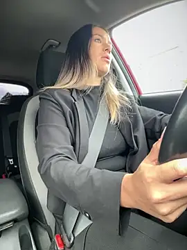 HotXMom online show from September 2025 06:02:02 AM