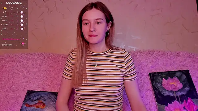 Ksuhesa online show from March 2025 01:57:02 PM