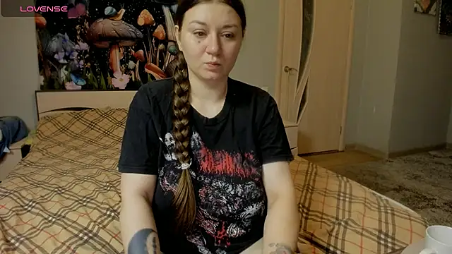 AlisaBacker online show from November 2025 12:27:01 PM