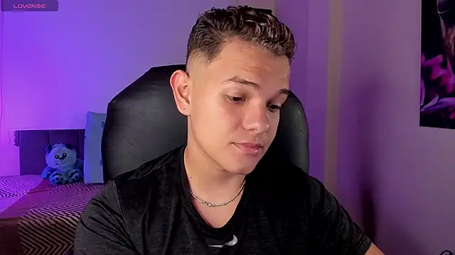 Dunkan Kravitz online show from June 2026 02:58:01 AM