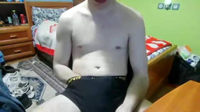 AvarageEuropeGuy online show from April 2026 01:39:02 PM