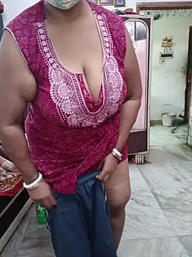 Snapshot of Ivy-09 chatting on January 2026 08:49:02 AM Ivy-09 online show from January 2026 08:49:02 AM