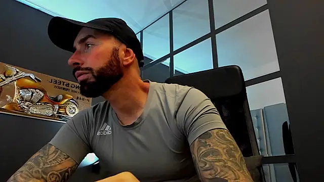 AronGrant online show from December 2025 10:42:01 AM