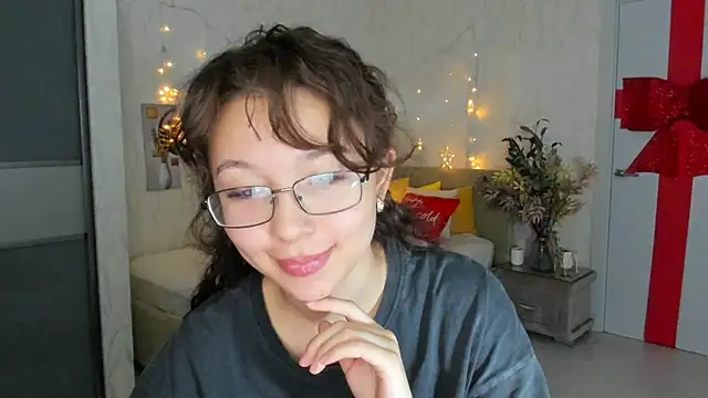 AgnieszkaBanana online show from February 2025 04:33:02 AM