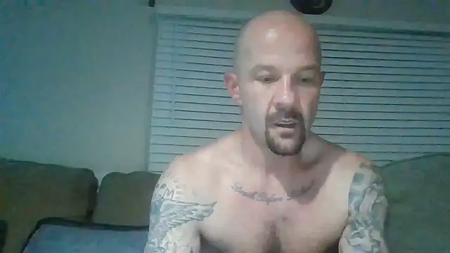 Snapshot of Kinkster615 chatting on June 2026 02:57:01 AM Kinkster615 online show from June 2026 02:57:01 AM