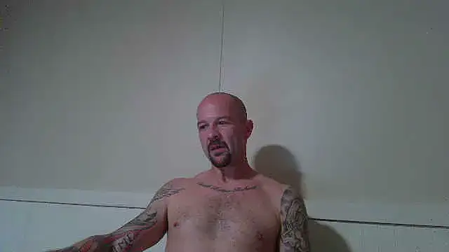 Snapshot of Kinkster615 chatting on June 2026 02:25:05 AM Kinkster615 online show from June 2026 02:25:05 AM