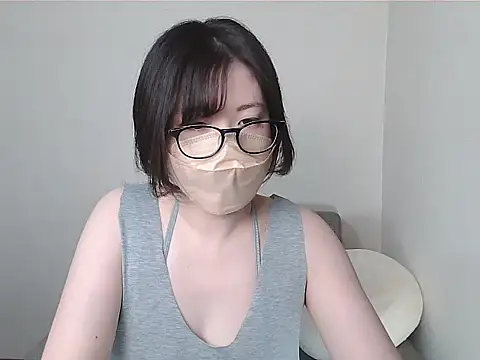 Snapshot of _NOA-chan_ chatting on September 2025 03:13:01 PM  NOA-chan  online show from September 2025 03:13:01 PM