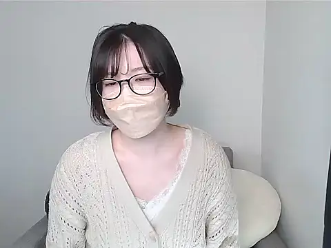 Snapshot of _NOA-chan_ chatting on September 2025 03:06:02 PM  NOA-chan  online show from September 2025 03:06:02 PM