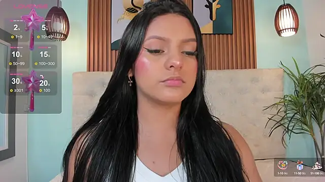 NicolleeEvanss online show from February 2025 12:05:02 PM