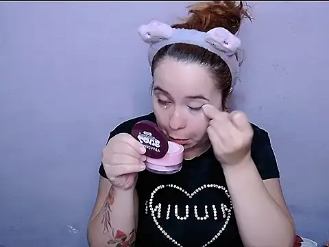 SubLayla01 online show from July 2026 05:28:02 PM