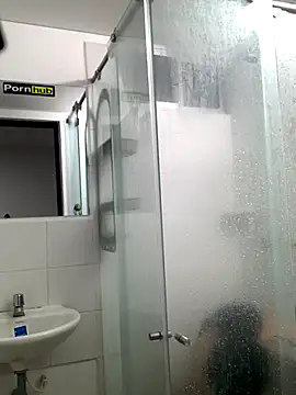 JovenDesobediente online show from September 2025 05:41:02 AM