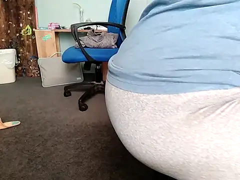 missthickness35 Pika online show from October 2025 07:31:02 PM