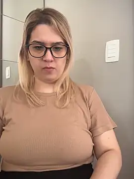 amooraaamoon online show from February 2025 01:19:01 PM