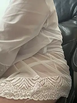 amooraaamoon online show from February 2025 11:58:01 AM