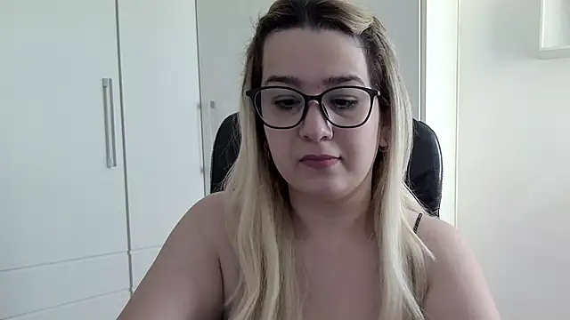 amooraaamoon online show from March 2025 02:01:02 PM