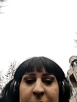 EmmaKrosss online show from December 2024 01:11:02 PM