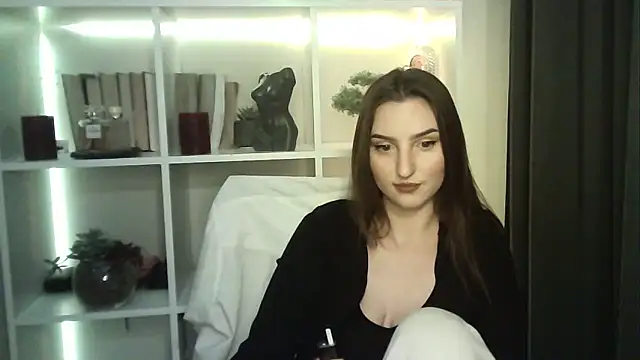 Snapshot of X_Alisa chatting on November 2025 07:24:01 PM X Alisa online show from November 2025 07:24:01 PM