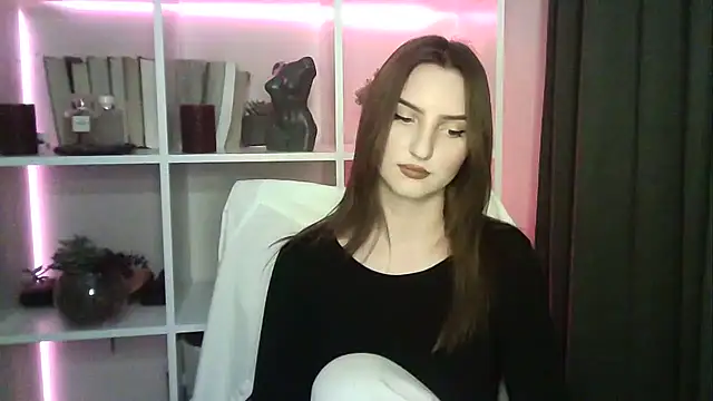 Snapshot of X_Alisa chatting on November 2025 07:24:01 PM X Alisa online show from November 2025 07:24:01 PM