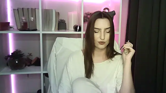 Snapshot of X_Alisa chatting on December 2025 07:20:02 PM X Alisa online show from December 2025 07:20:02 PM