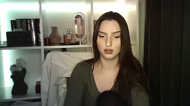 Snapshot of X_Alisa chatting on February 2026 07:40:01 PM X Alisa online show from February 2026 07:40:01 PM