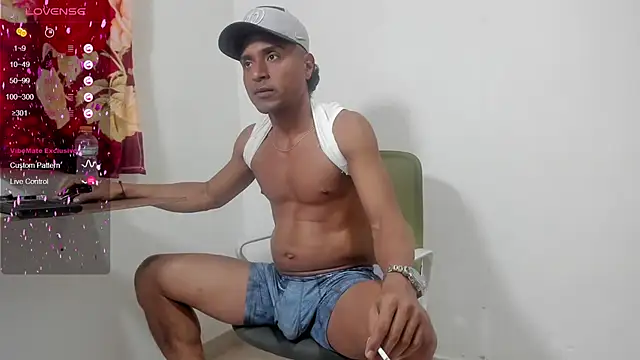 Snapshot of maik__alen chatting on July 2026 04:12:01 PM maik alen online show from July 2026 04:12:01 PM