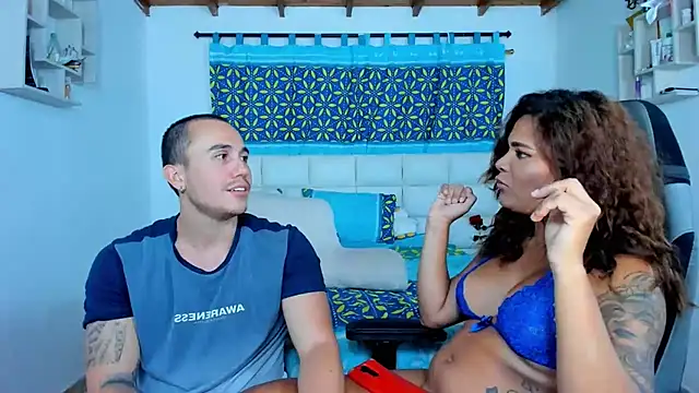 xxx sweet couple  online show from February 2025 07:04:02 AM