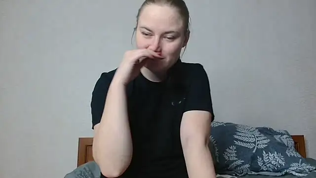 ElenaMaeer online show from January 2025 05:47:02 AM