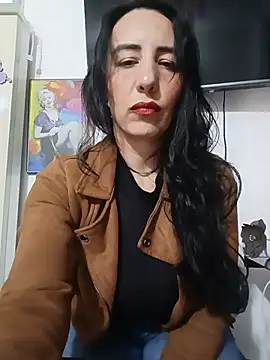 Snapshot of christine-x chatting on June 2026 10:34:01 PM christine-x online show from June 2026 10:34:01 PM