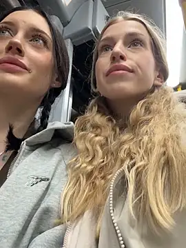 Melissa crazy online show from November 2025 03:23:01 PM