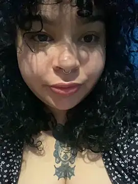 Snapshot of Kimberliprivv chatting on April 2026 01:28:01 PM Kimberliprivv online show from April 2026 01:28:01 PM